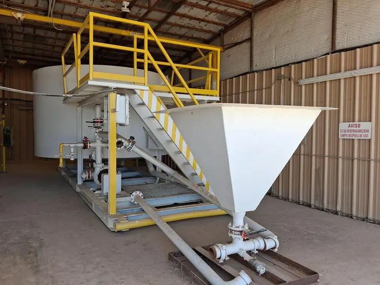 Used _UNKNOWN_ 600BBL BLENDING SYSTEM Agitators, Blenders, Mixers US | Bx Tank Supply #1149728