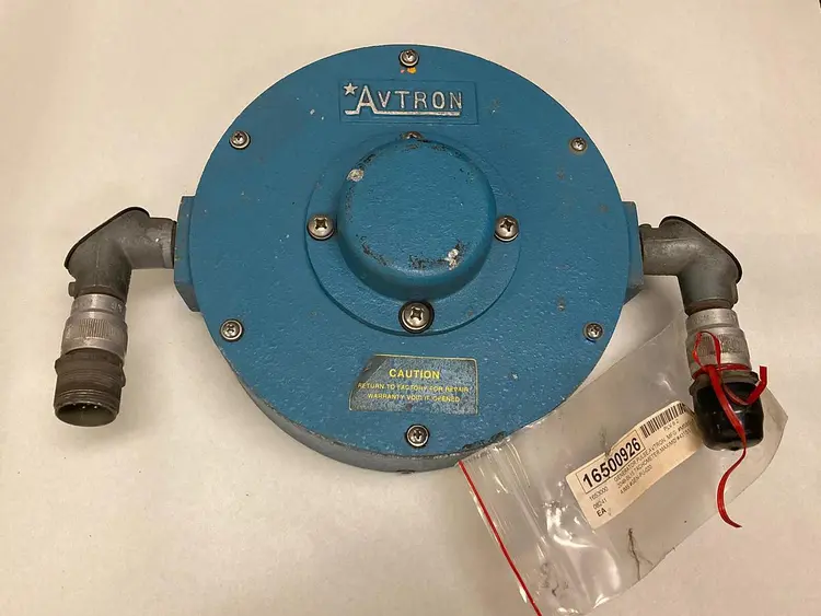 Used AVTRON M585 Pulse Generators | Surplus Asset Holdings #1227679