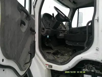 Used 2019 FREIGHTLINER BUSINESS CLASS M2 106 Reefer Trucks New York US | Beck Equipment #1509306