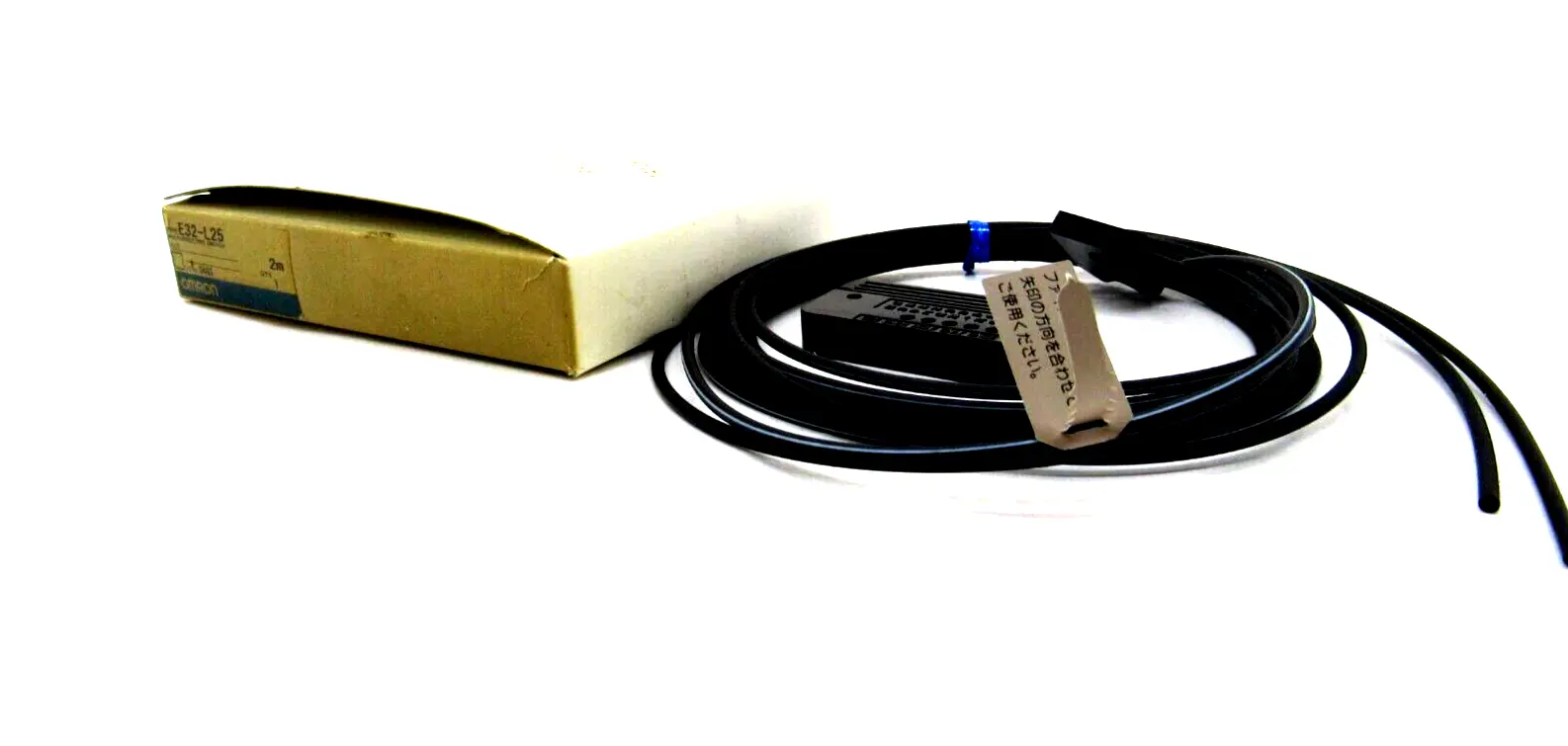 NEW OMRON E32-L25 PHOTOELECTRIC SWITCH E32L25