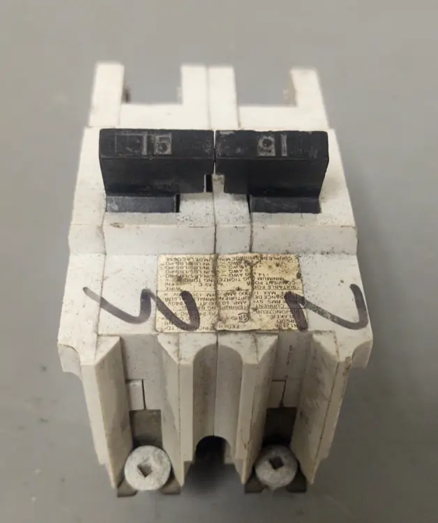 Used Federal Pacific _UNKNOWN_ Circuit Breakers Kentucky US | Edwards Industrial Repair #974386