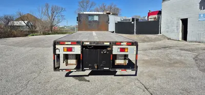 2018 ISUZU FTR Trucks | Platinum Group (12)