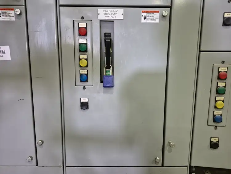 Used SIEMENS TIASTAR Switchgears British Columbia CA | Lenmark #250895