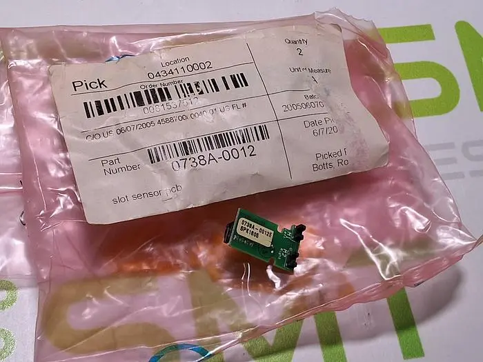 UNIVERSAL INSTRUMENTS 0738A-0012 SLOT SENSOR PCB - NEW