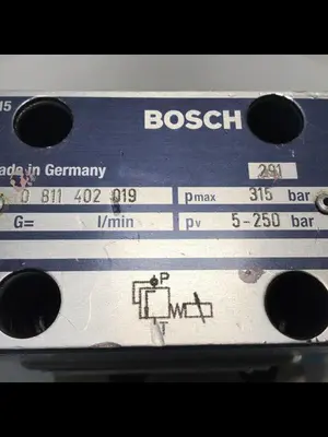 USED BOSCH 0 811 402 019