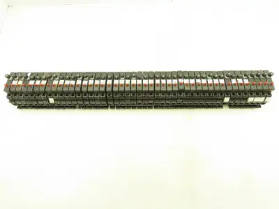 Allen Bradley 1492-GH015 Din Rail 1.5A Circuit Breaker Ser B 250V Lot of 45