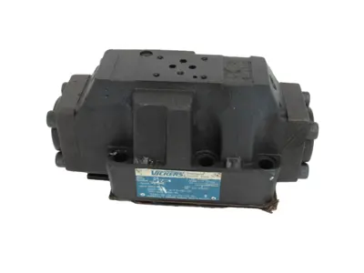 NEW VICKERS 02-126461 VALVE DG5V-8-H-2A-M-FW-B-10 02126461