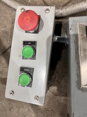 6,000 LBS PROGRESSIVE POWERED COIL UPENDER / FLIPPER: STOCK #22963