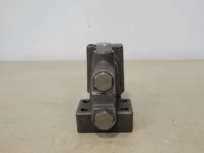 Hydraulic Valve 10F167