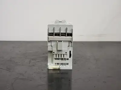 USED ALLEN-BRADLEY 700-CF310