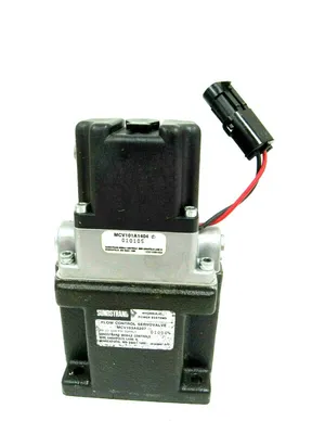 NEW SUNDSTRAND SAUER MCV103A6207 SERVO VALVE MCV101A1404