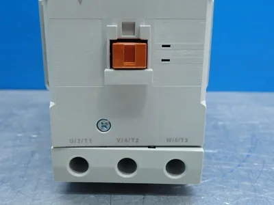 NEW CARLO GAVAZZI CC85S