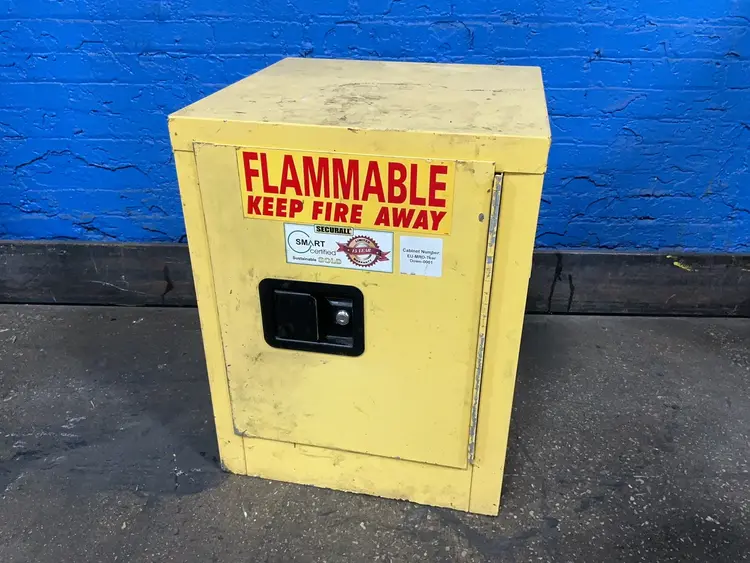 Used A & A SHEET METAL PRODUCTS INC _UNKNOWN_ Cabinets Ohio US | HGR 24 #1185798