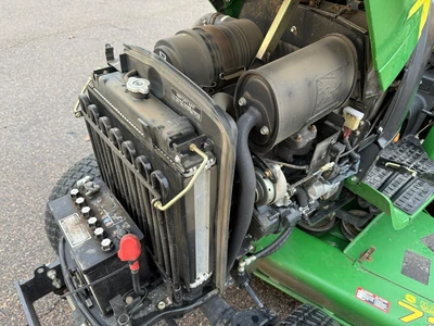 _UNKNOWN_ 2520 Tractors | Fram Fram LLC (18)