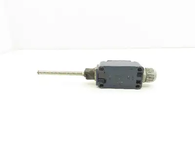 Schmersal MAF 330-11Y-M20 Limit Switch Spring Rod Lever 250V 15A NO NC