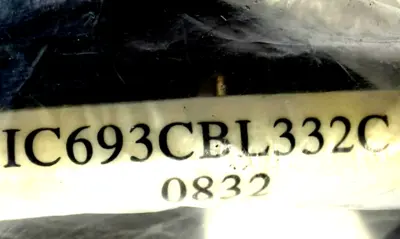 NEW GE FANUC IC693CBL332C 2M CABLE RGT 24 PN 90 DEG