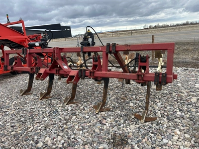 Used _UNKNOWN_ _UNKNOWN_ Strip-Tills Idaho US | Tri-Steel Manufacturing #1557078