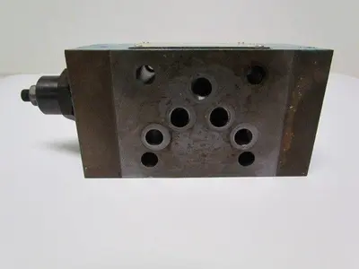 Vickers DGMX2-5-PP-BW-E-S-30 SystemStak Reversible Hydraulic Reducing Valve