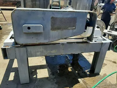 USED SHARPLES P1000