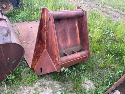 Gradall Attachment used for clearing under guard rails