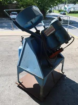 SPC8733  Mill 1/2 hp pellet mill