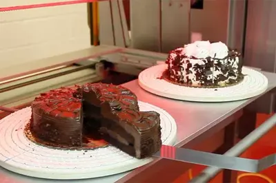 KRUMBEIN | TKSM Vertical Cake & Pastry Slicer