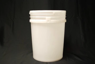 5.5 Gal Screw Top Pail