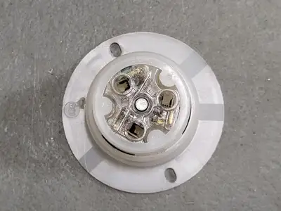 15A 125V Flanged Inlet Locking Plug GRDG (Box of 13)