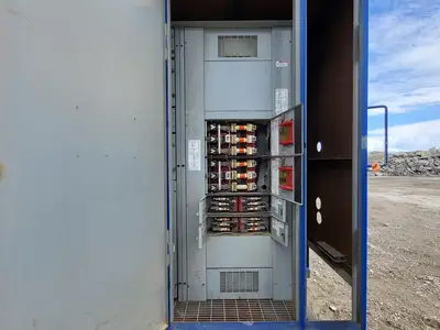 Power Distribution Center (PDC), 1600A Main, 2-400A & 4-100A