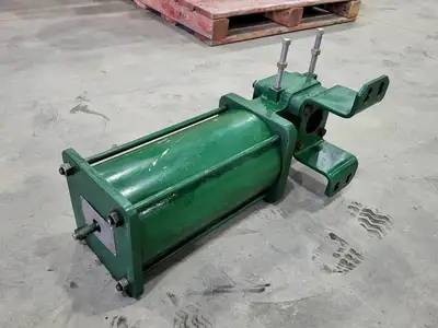 USED FISHER V100-1066SR
