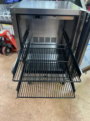 Used Perlick Used 24" Perlick HC24RB41 Undercounter 5.2 cu. ft. Refrigerator with Casters - TH2 Undercounter Refrigerators Illinois US | Falcon Restaurant Supply #1374842