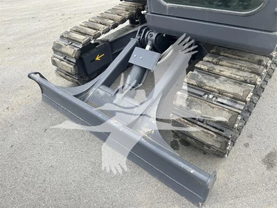 USED 2021 XCMG XE75U