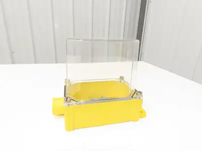 Banner 26683 BENC-4 Sensor Module Enclosure DIN Rail NEMA-4X  Lot of 4
