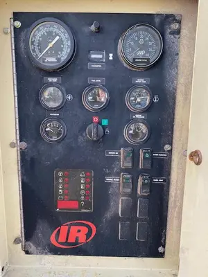 Used 2006 INGERSOLL-RAND XHP1070WCAT AIR COMPRESSOR High Pressure Air Compressors Pennsylvania US | East West Machinery & Drilling #1417780