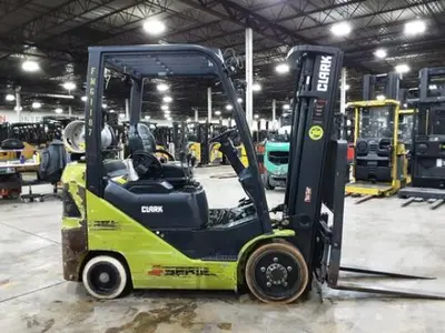 USED 2020 CLARK S25CL
