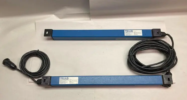 Used TRIAD MG-16-0F-AU Industrial Controls Ohio US | Surplus Asset Holdings #1399558