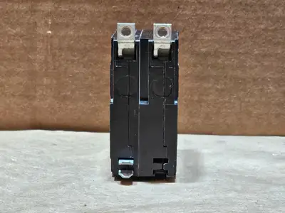 Used SQUARE D QO230 Switchgears British Columbia CA | Lenmark #1438636