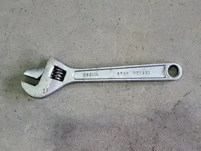 8", 10", 12" and 15" Adjustable Wrench Set