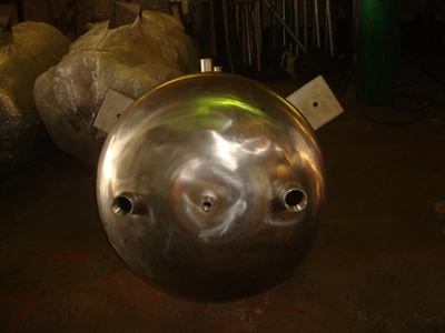 170L S/S Enclosed Tank