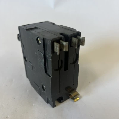Used Square D Q0230 Misc Electrical & Power Parts California US | Davliegogo LLC #1708853