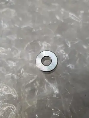 MCMASTER CARR STAINLESS STEEL SPACERS (LOT OF 4)