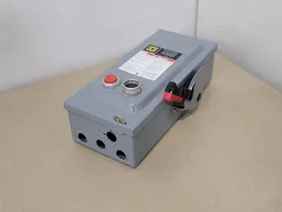 USED SQUARE D CHU361