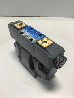 USED VICKERS DG4V-3-6C-M-U-H7-60