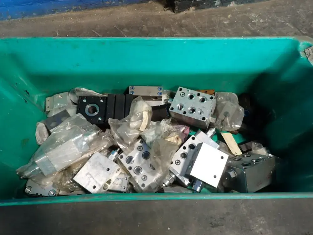 Various Hydraulic Manifolds, Pneumatic Cylinders