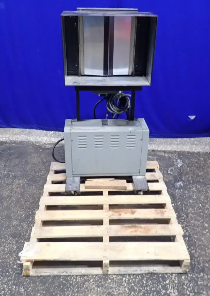 Halux Light Box