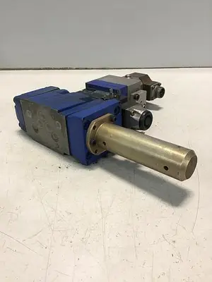 USED REXROTH Z4WE6E6821/AG24K4