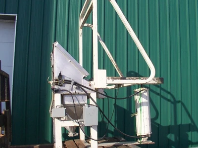 Used _UNKNOWN_ _UNKNOWN_ Tote Dumper Minnesota US | A&I Equipment #1317969