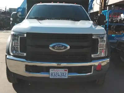 USED 2019 FORD F-550