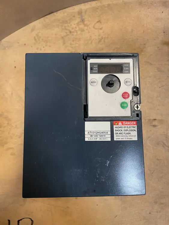 Used Schneider Electric Schneider Electric Altivar ATV312HU40N4 Variable Speed Drives South Carolina US | Palmetto Automation #1161430