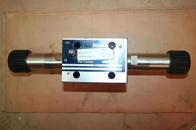 USED BOSCH 0 810 001 776
